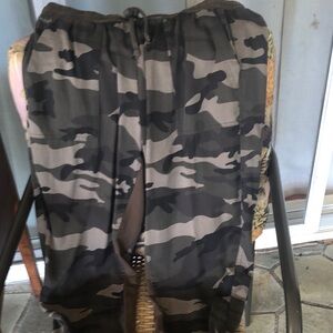 Dress Forum Camouflage Pants